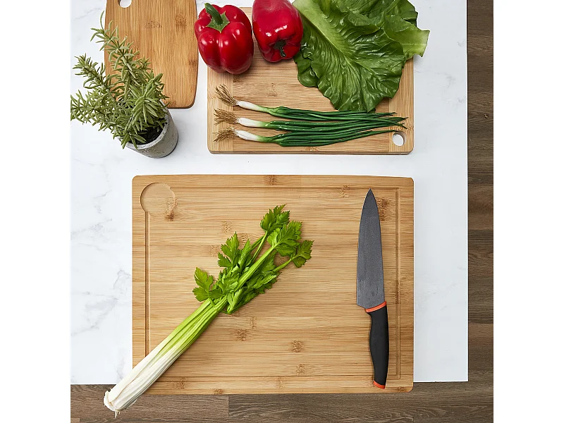 Planche A Decouper Avec Rebord Bambou 33.5x44cm Marron