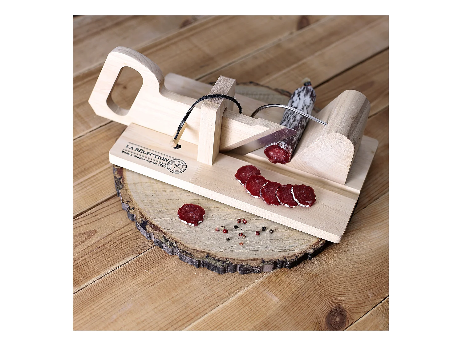 Affettatrice per salsicce in legno