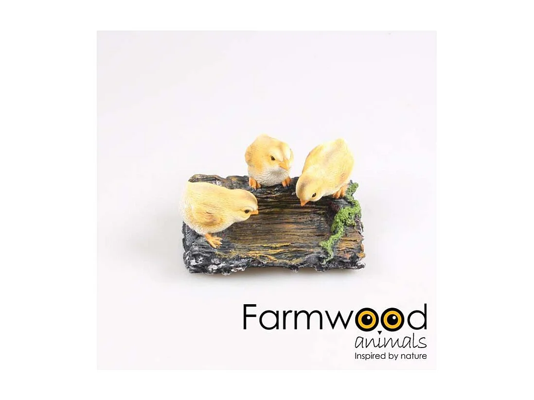 Poussins sur branche en résine 22.5 x 15 x 11 cm