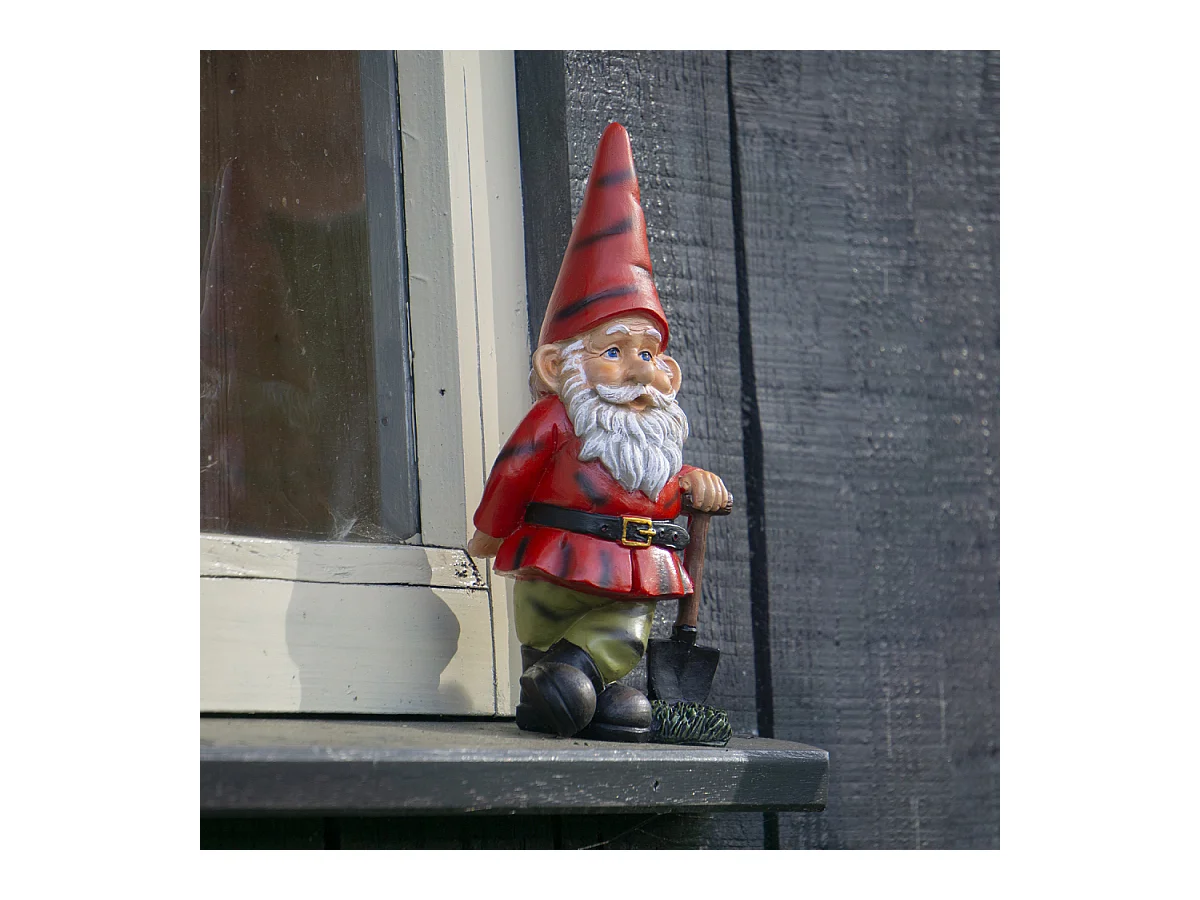 Nain de jardin avec pelle en résine André M