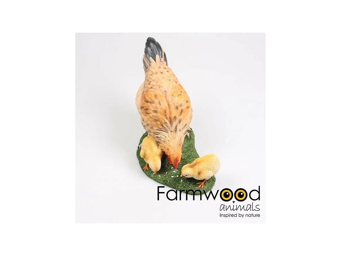 Poule avec poussins picorants en résine 36.5 x 19 x 28.5 cm