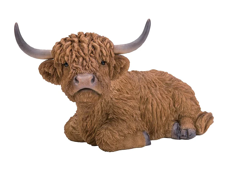 Vache highland assise en résine 22 cm