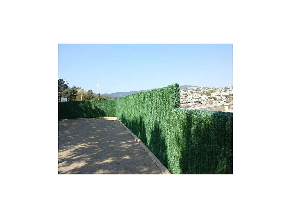 Seto artificial 110 ramitas de pino verde en rollo 1,2 x 3 m