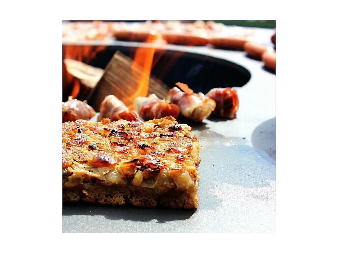 Barbecue brasero en acier Zelos Hauteur 80 cm Diamètre 82 cm