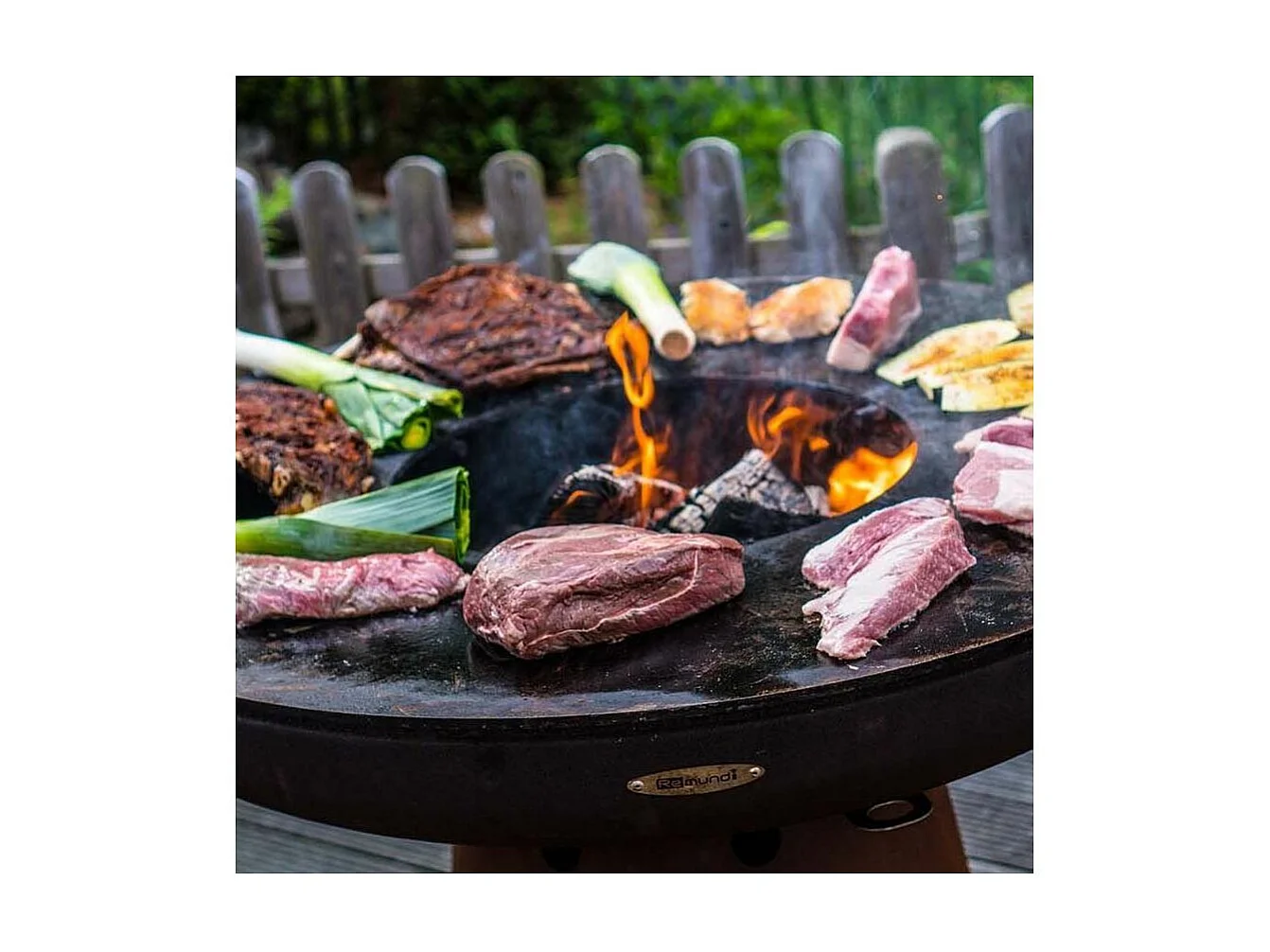 Barbecue brasero en acier Zelos Hauteur 71 cm Diamètre 62 cm