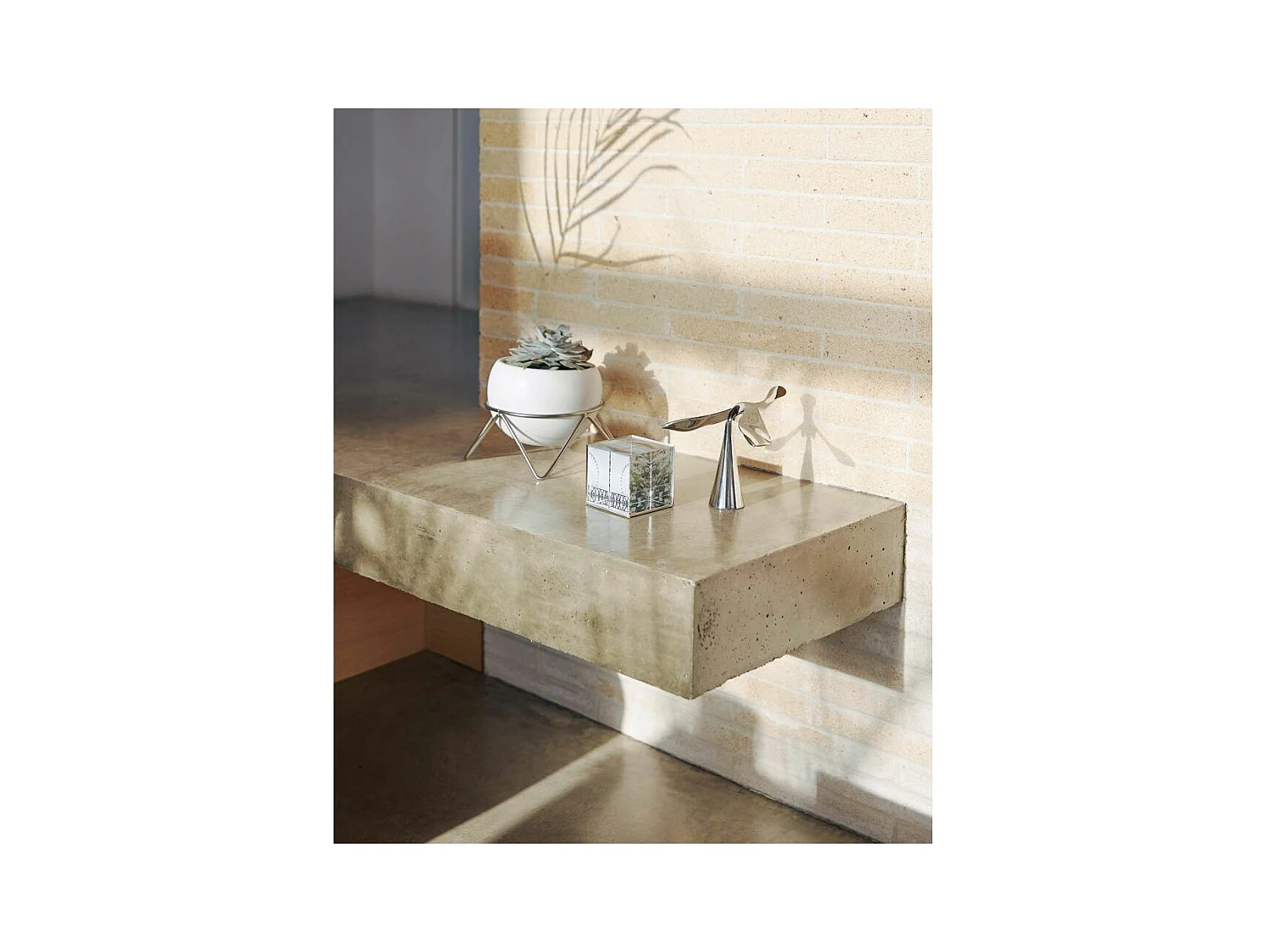 Abridor de botellas con diseño metálico de Tipsy