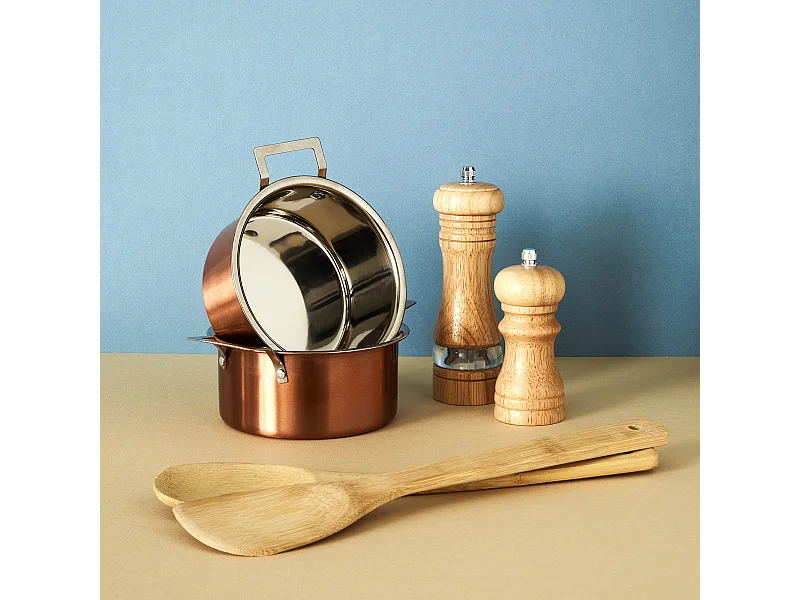 Petit Moulin A Poivre Et Sel En Bois Beige