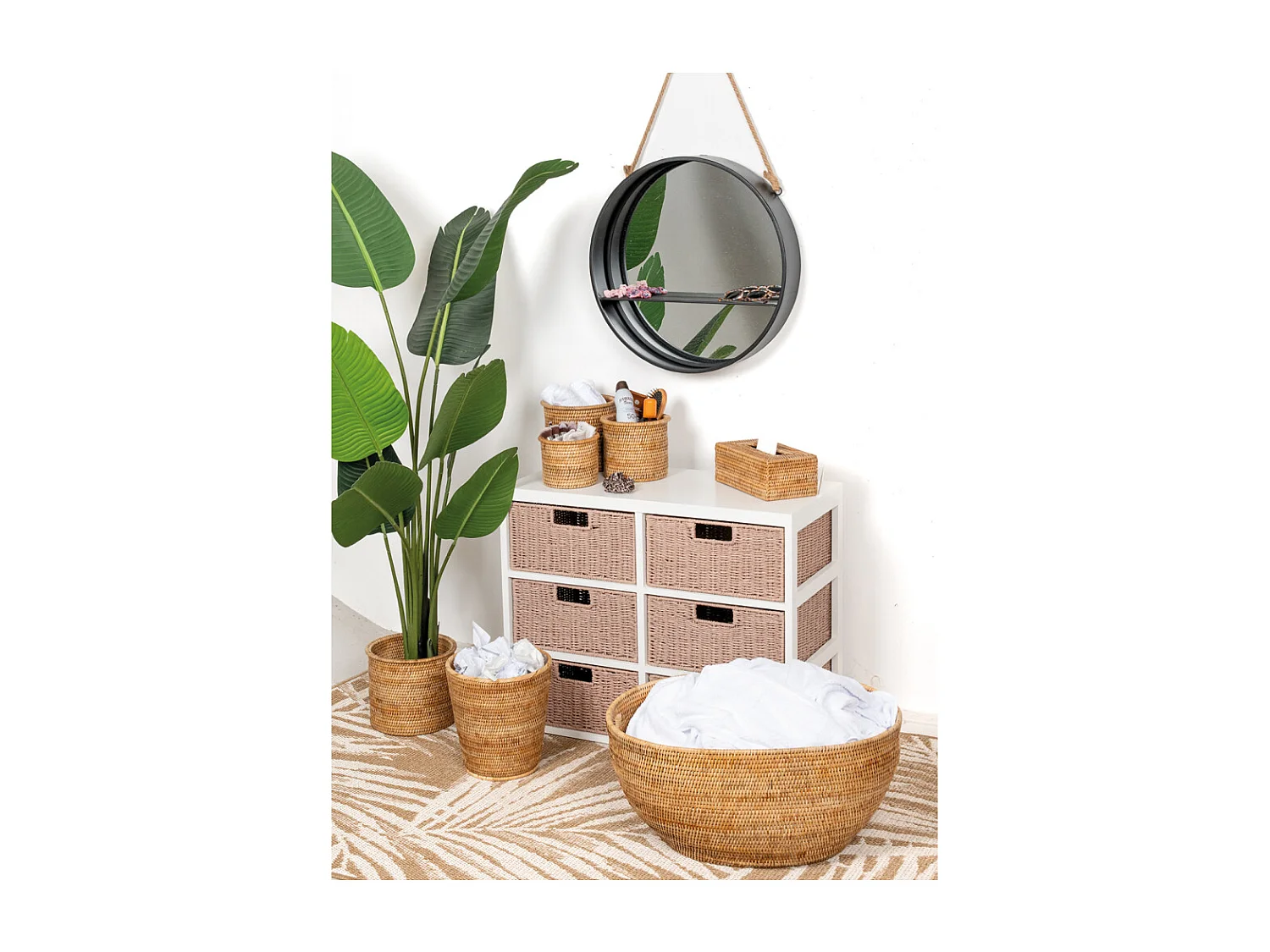 Corbeille à papier en rotin