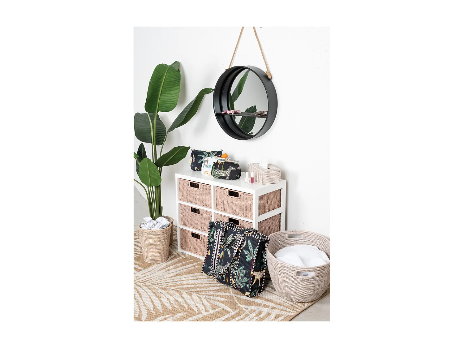 Corbeille à papier en rotin