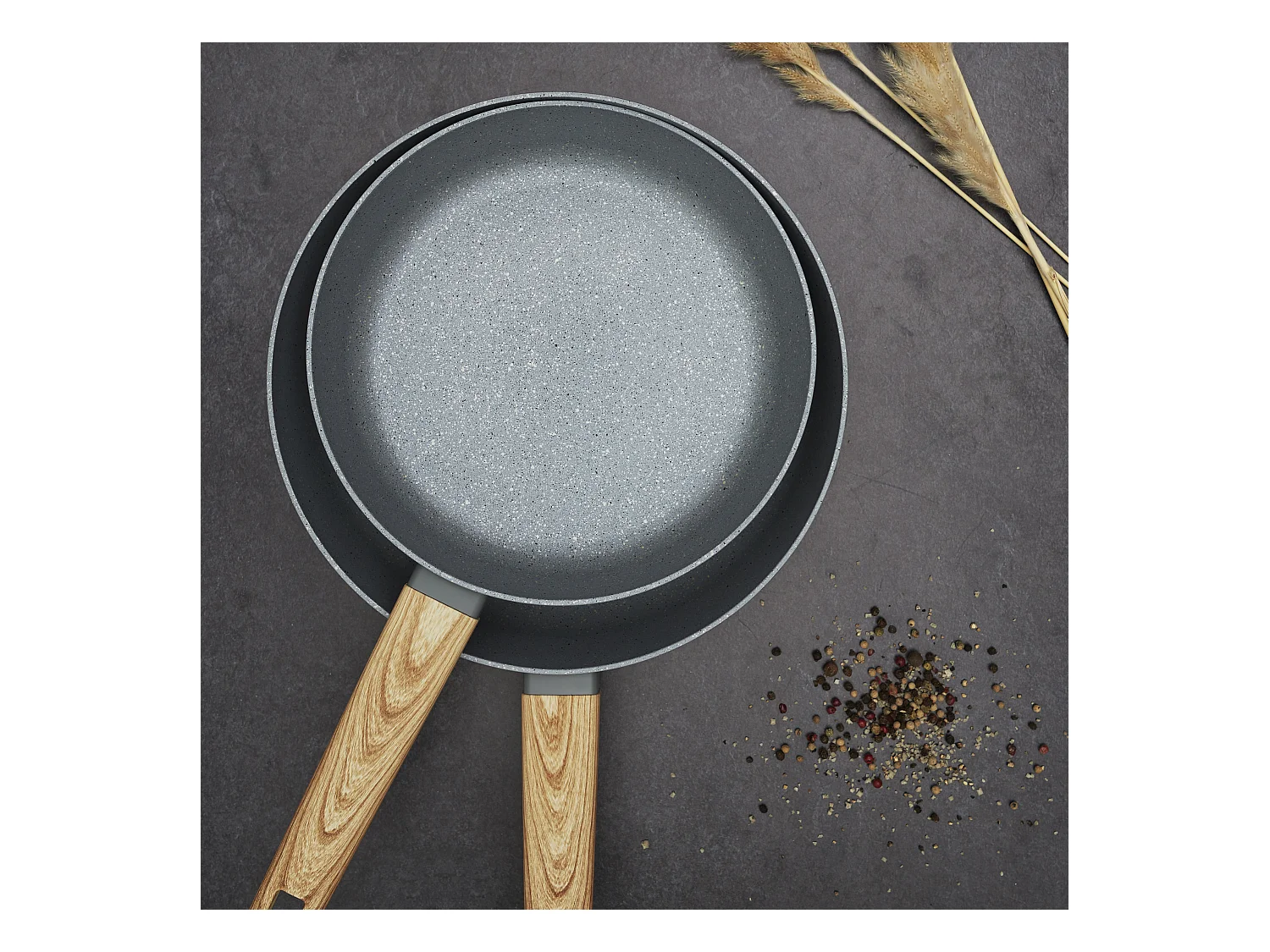 Poele Aluminium Forge Manche Effet Bois 20cm