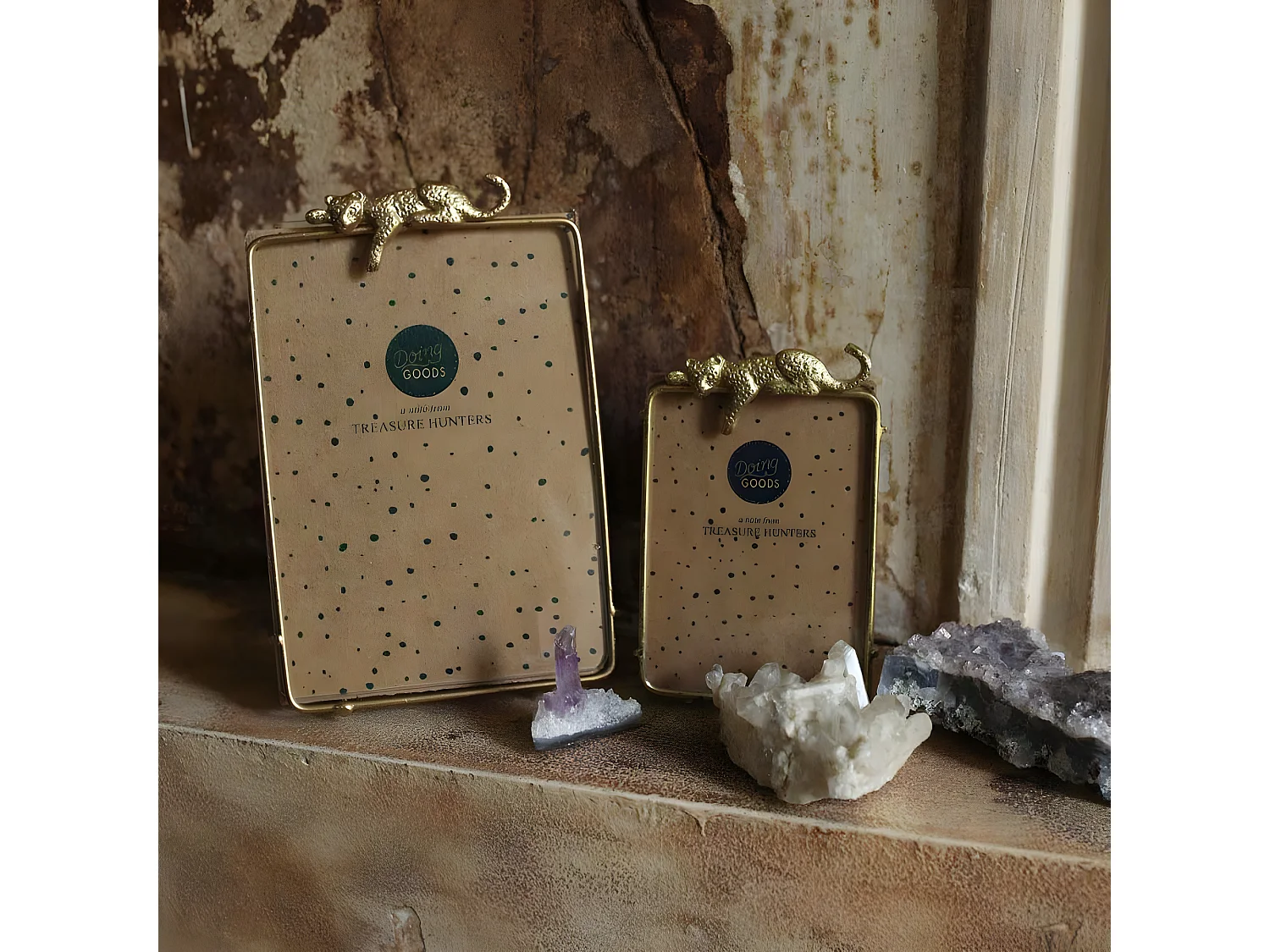 Fotorahmen aus Recyclingmessing "Jenna Léopard"