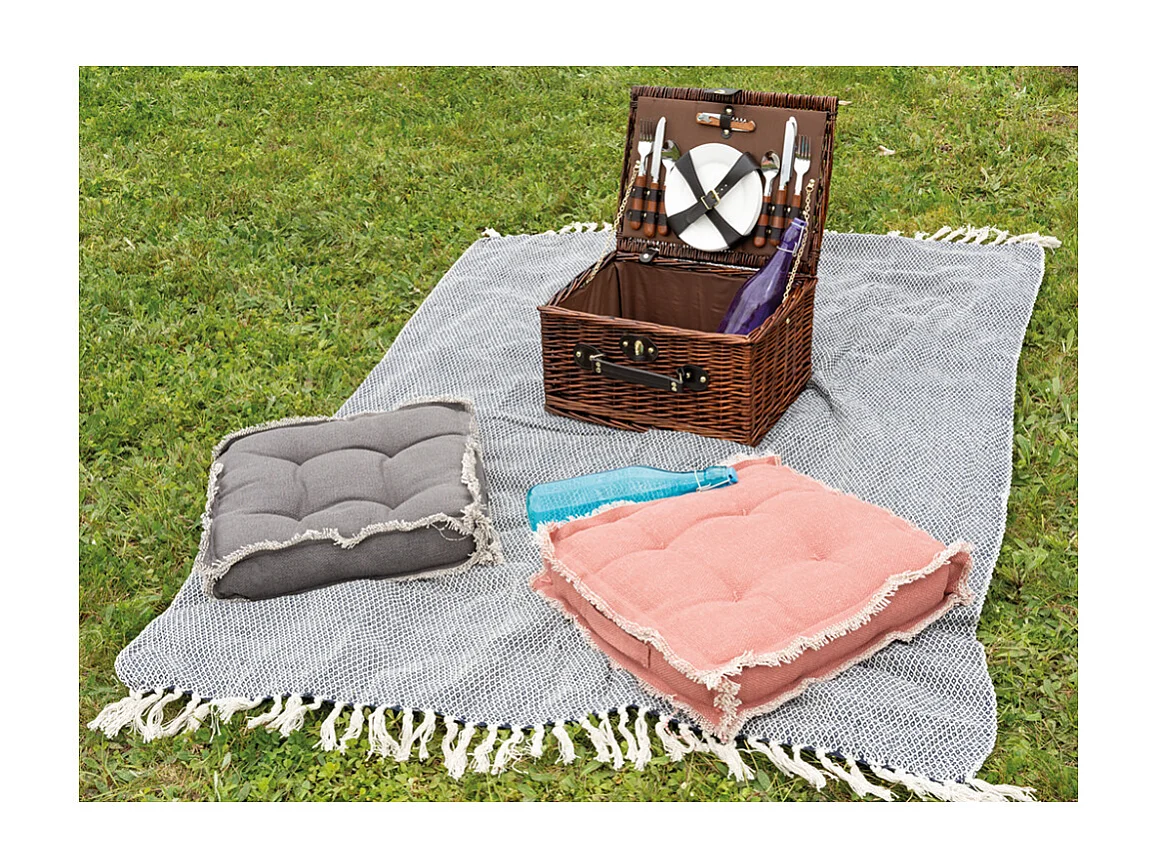 Panier à pique-nique 4 couverts en osier teinté