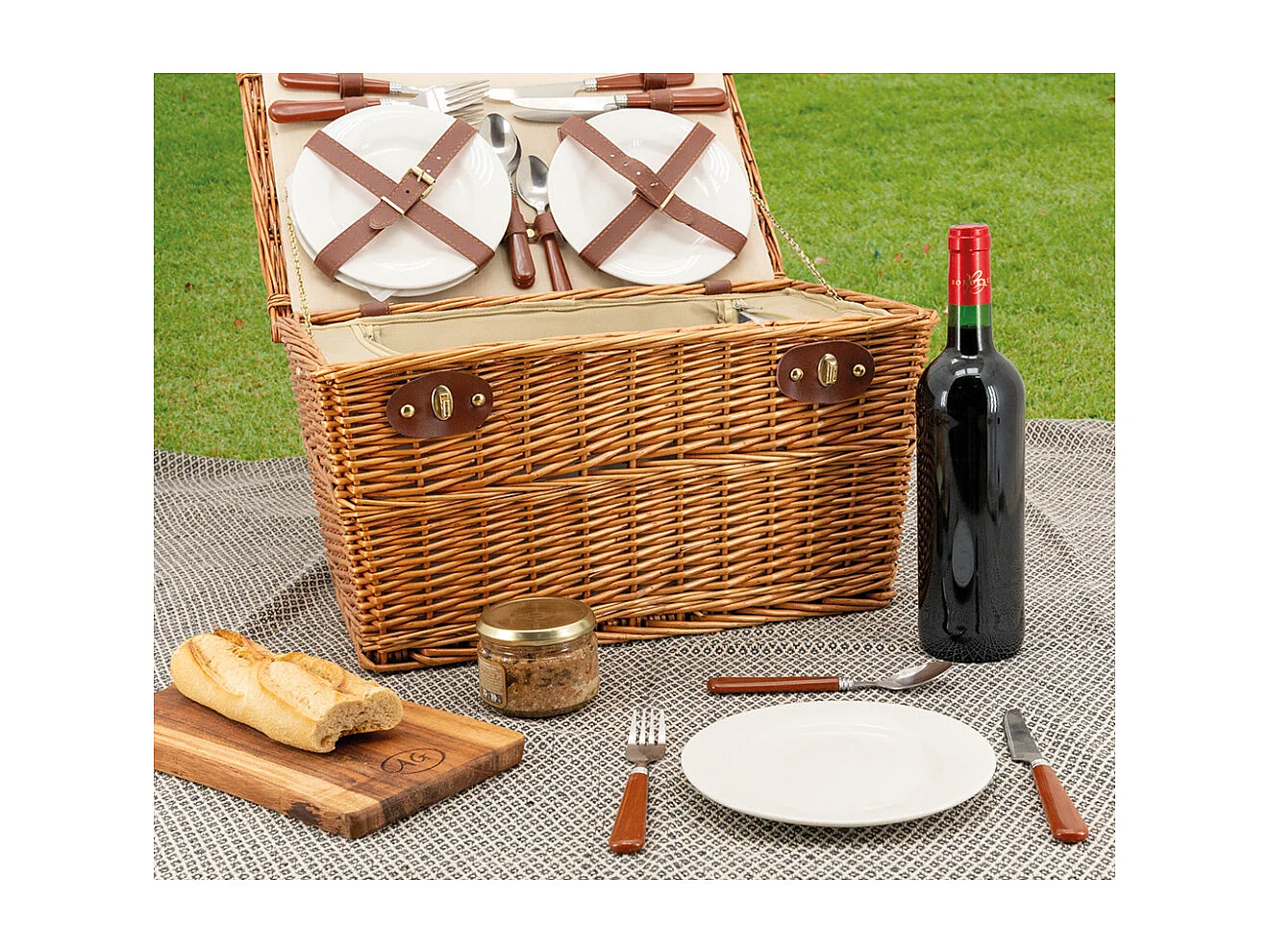 Panier pique-nique isotherme 4 couverts en osier