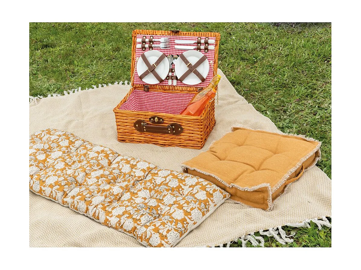 Valise pique-nique en osier teinté miel Campani