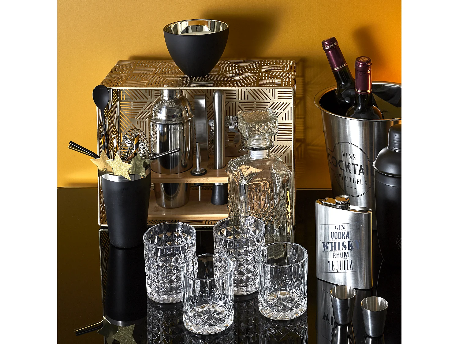 Cocktail-Set aus schwarzem Edelstahl (4-teilig)