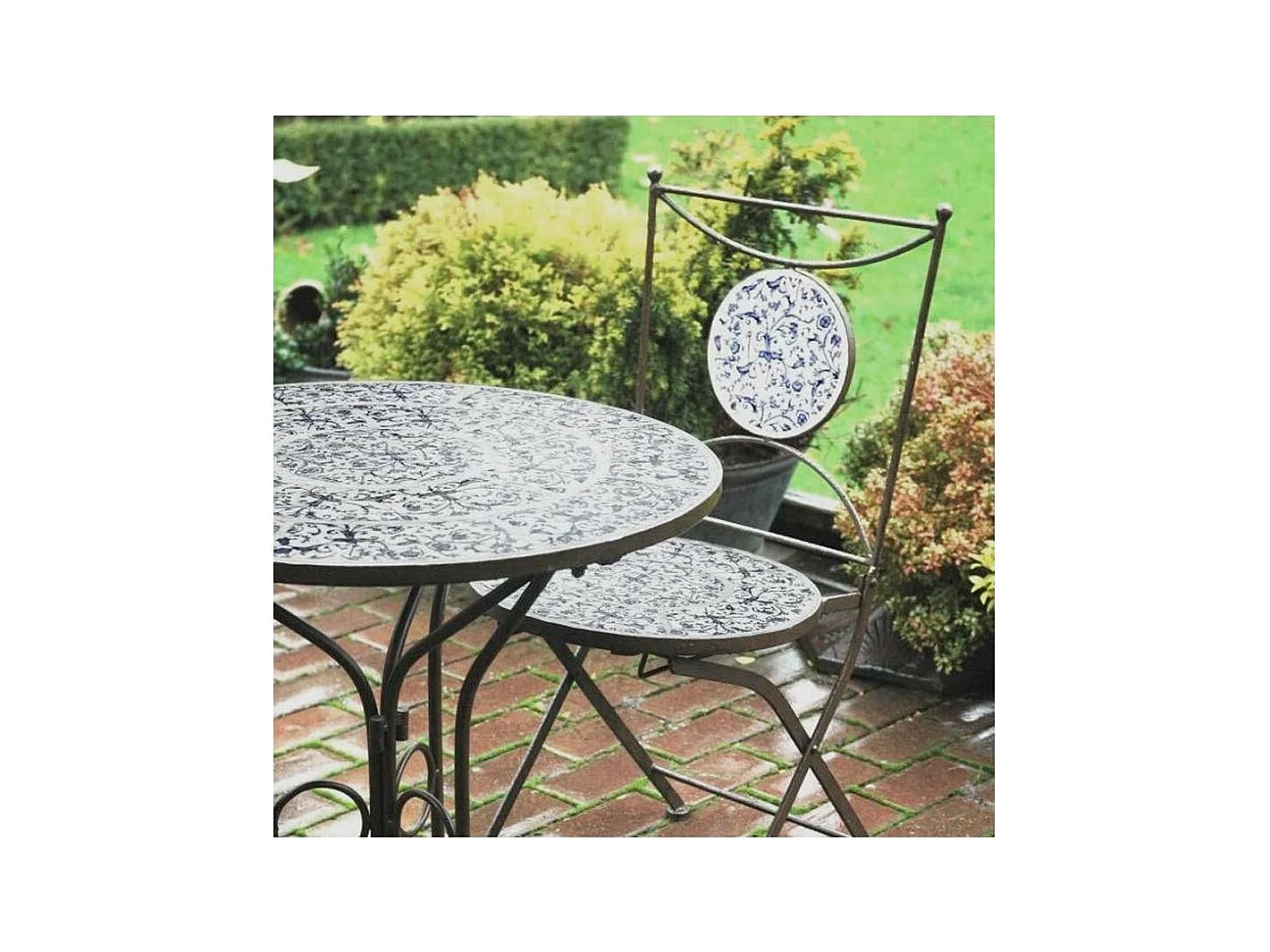 Table en céramique et fer forgé