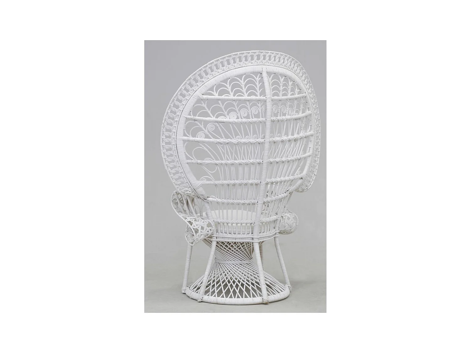 Fauteuil Emmanuelle artisanal en rotin Rotin laqué blanc