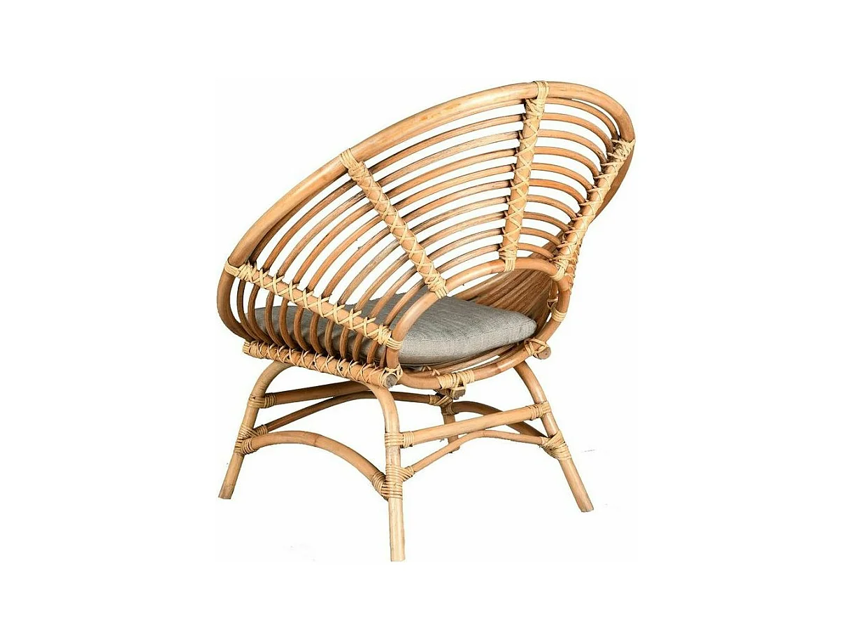 Fauteuil en rotin naturel  ajouré