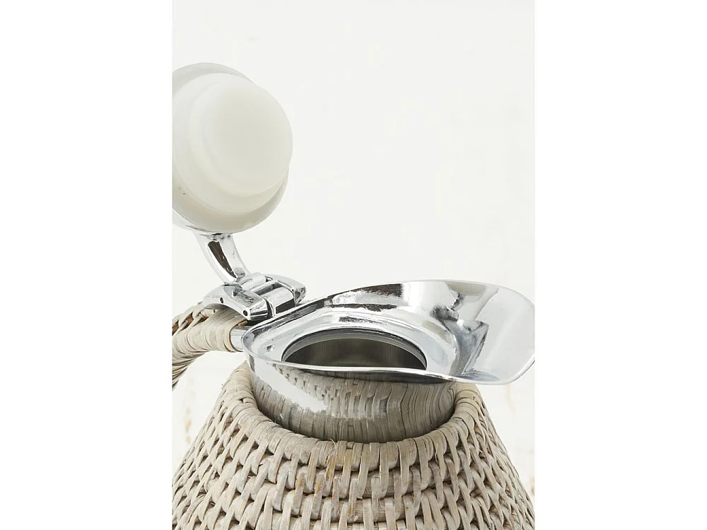 Thermos en acier inoxydable et rotin