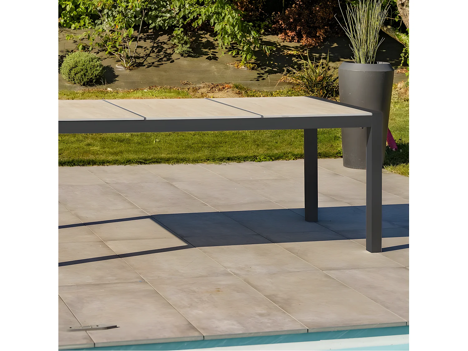 Table de Jardin en Céramique "Venise" 195cm Gris Anthracite