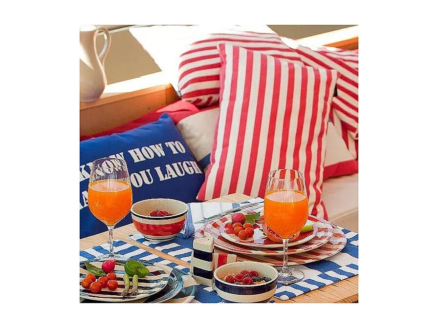 Coussin 100% coton 50 cm Faro Rouge - blanc cassé et bleu