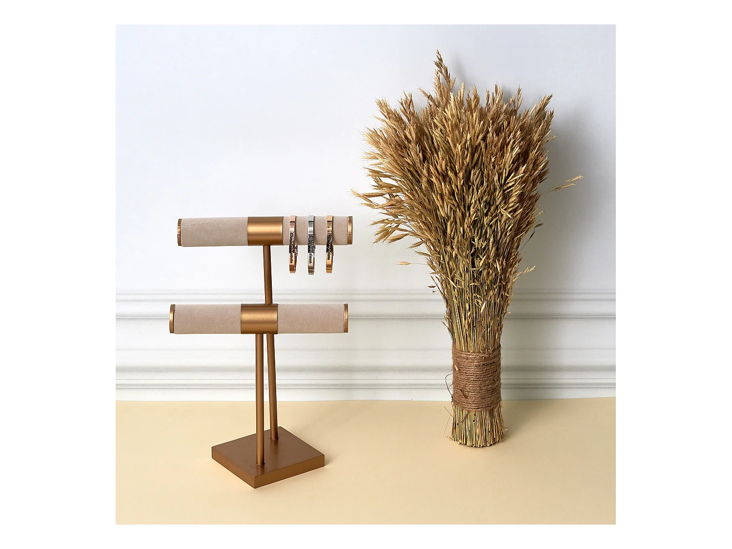 Porte Bijoux Double Beige Pied Dore Beige, Marron