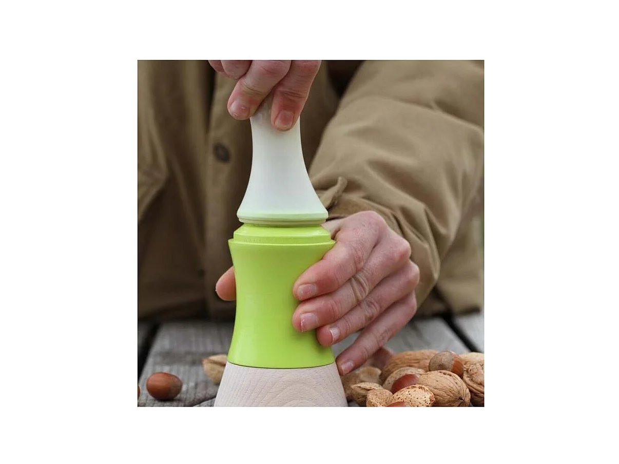 Casse-noisette et noix sans effort Toha