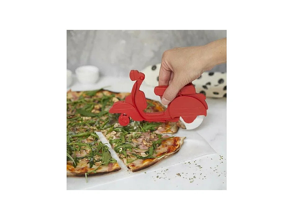 Patinete de plástico para pizza