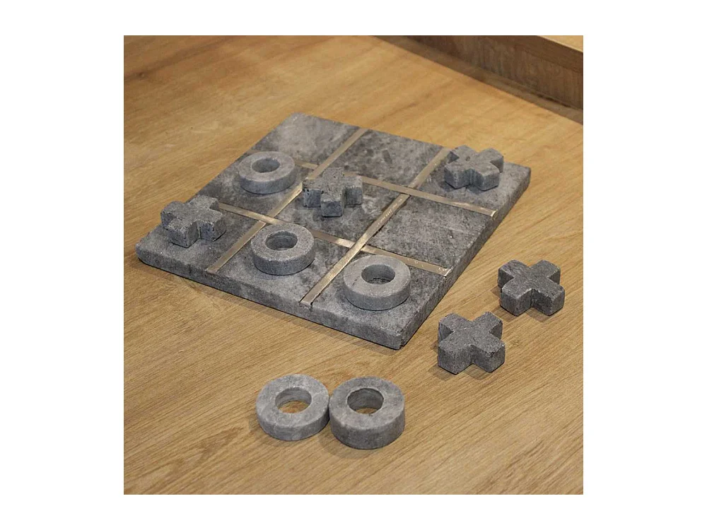 Tic-Tac-Toe-Spiel aus Marmor