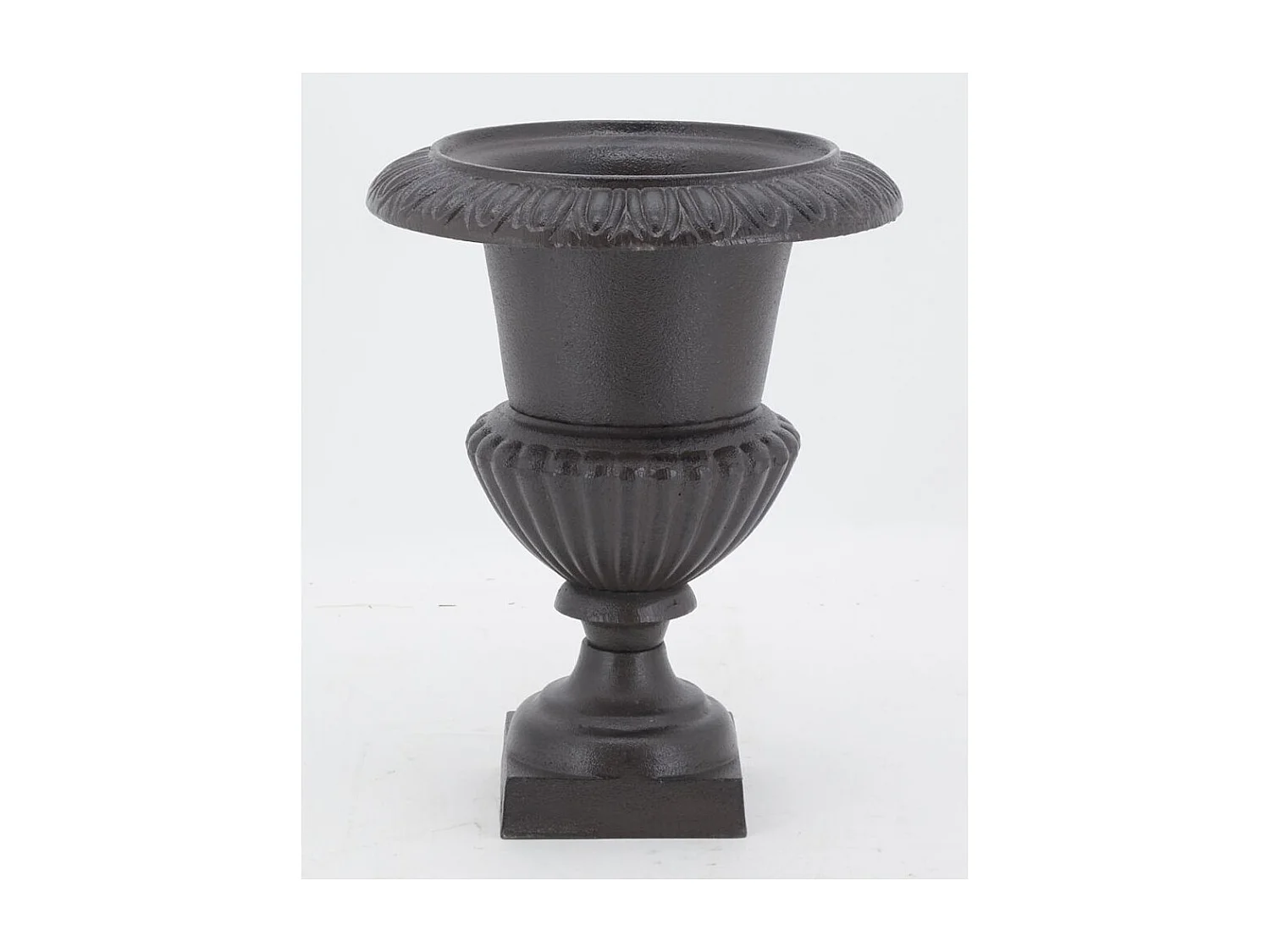 Vase Médicis en fonte