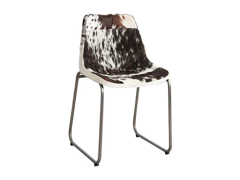 Chaise en métal et peau de vache naturelle