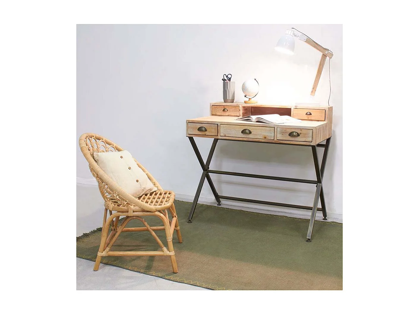 Bureau en bois et métal