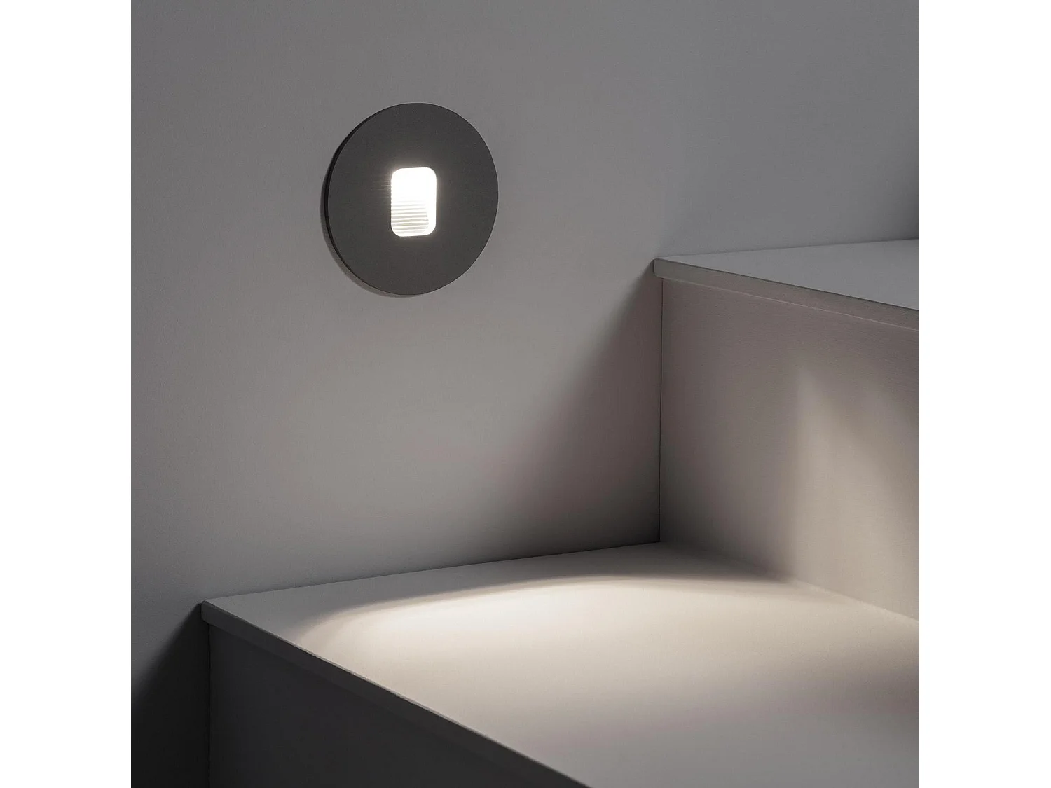 Balise LED Extérieure 2W Encastrable au Mur Ronde Olite Grise 4000K Blanc neutre