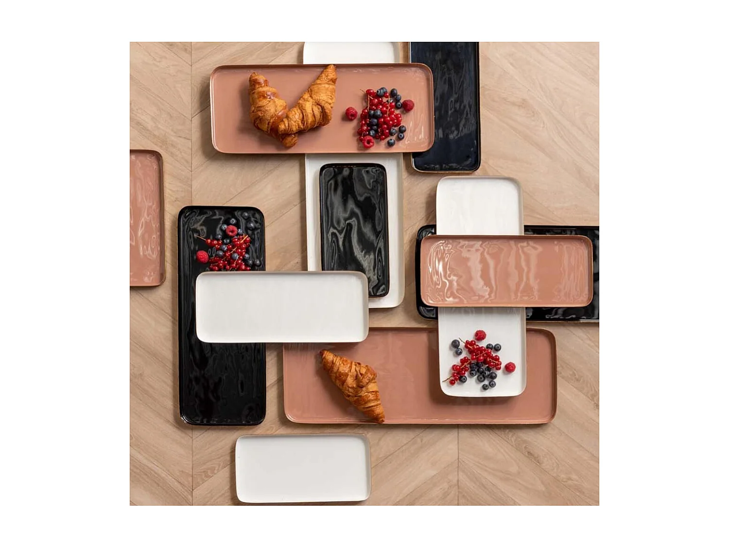 Plateau en métal Festive 32 x 13 cm Noir