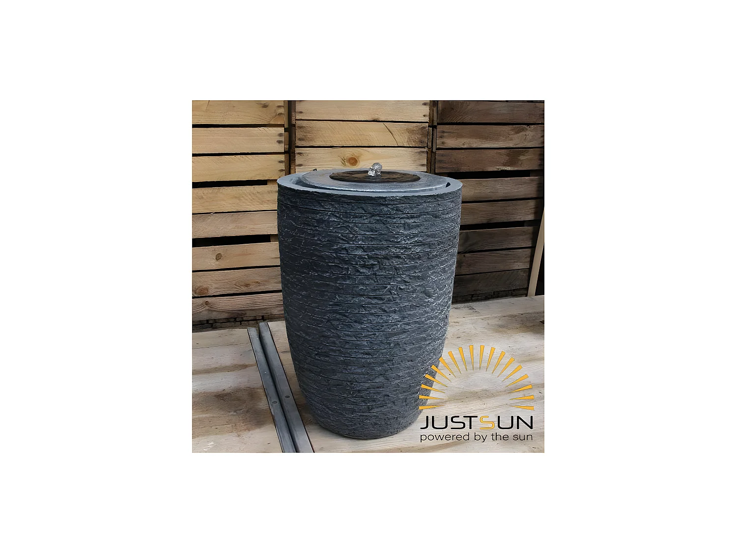 Fontana rotonda da esterno in resina, alimentata a energia solare Joy