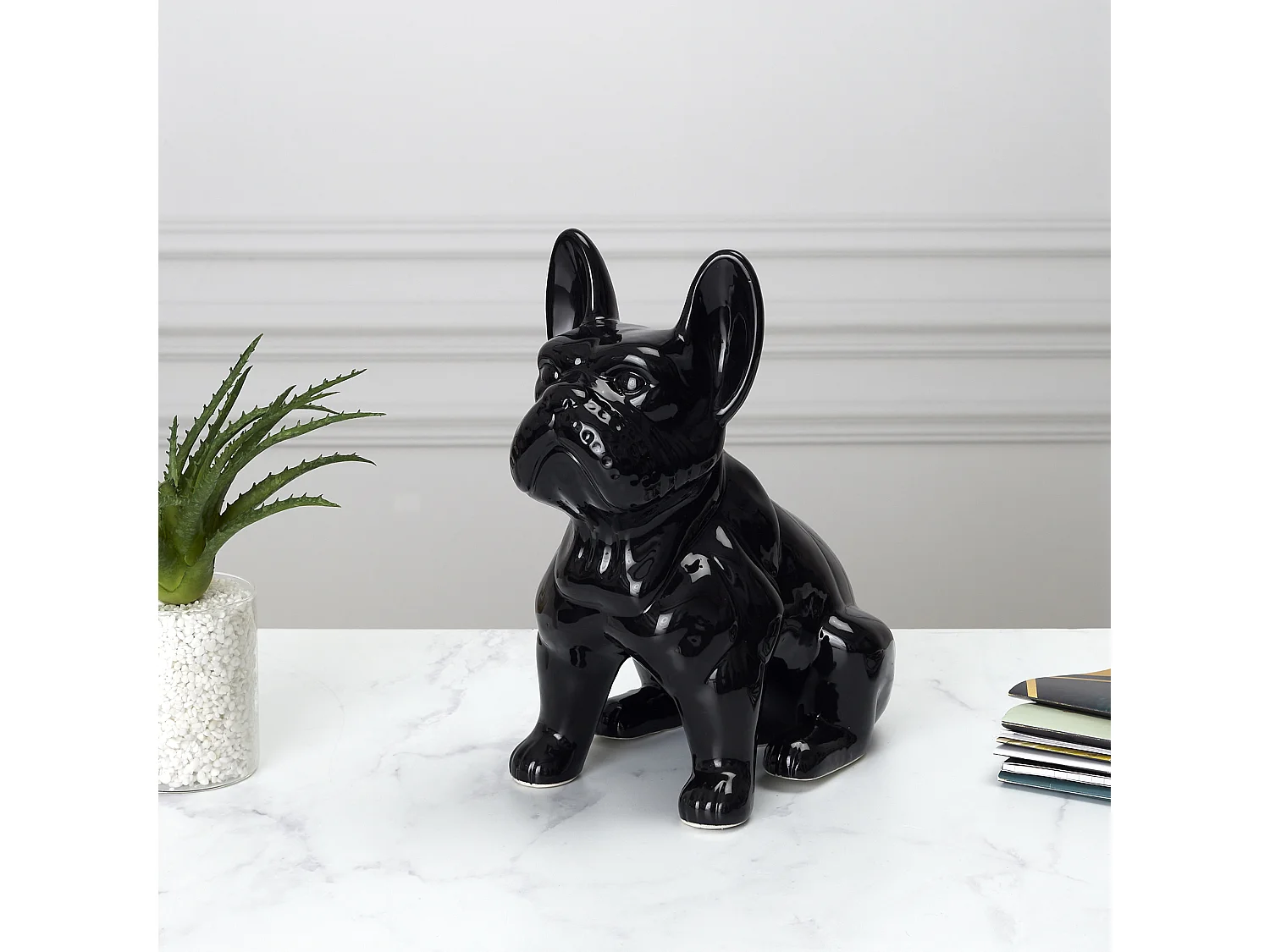 Statuette - HOME DECO FACTORY - Bulldog - Céramique - Multicolore - Noir