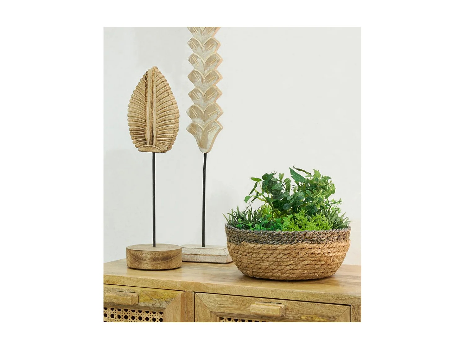 Feuille sur socle en manguier blanchi