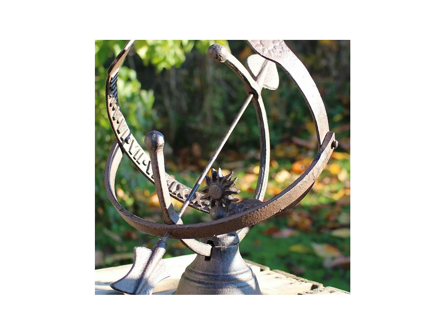 Reloj de sol de hierro fundido 31x24cm