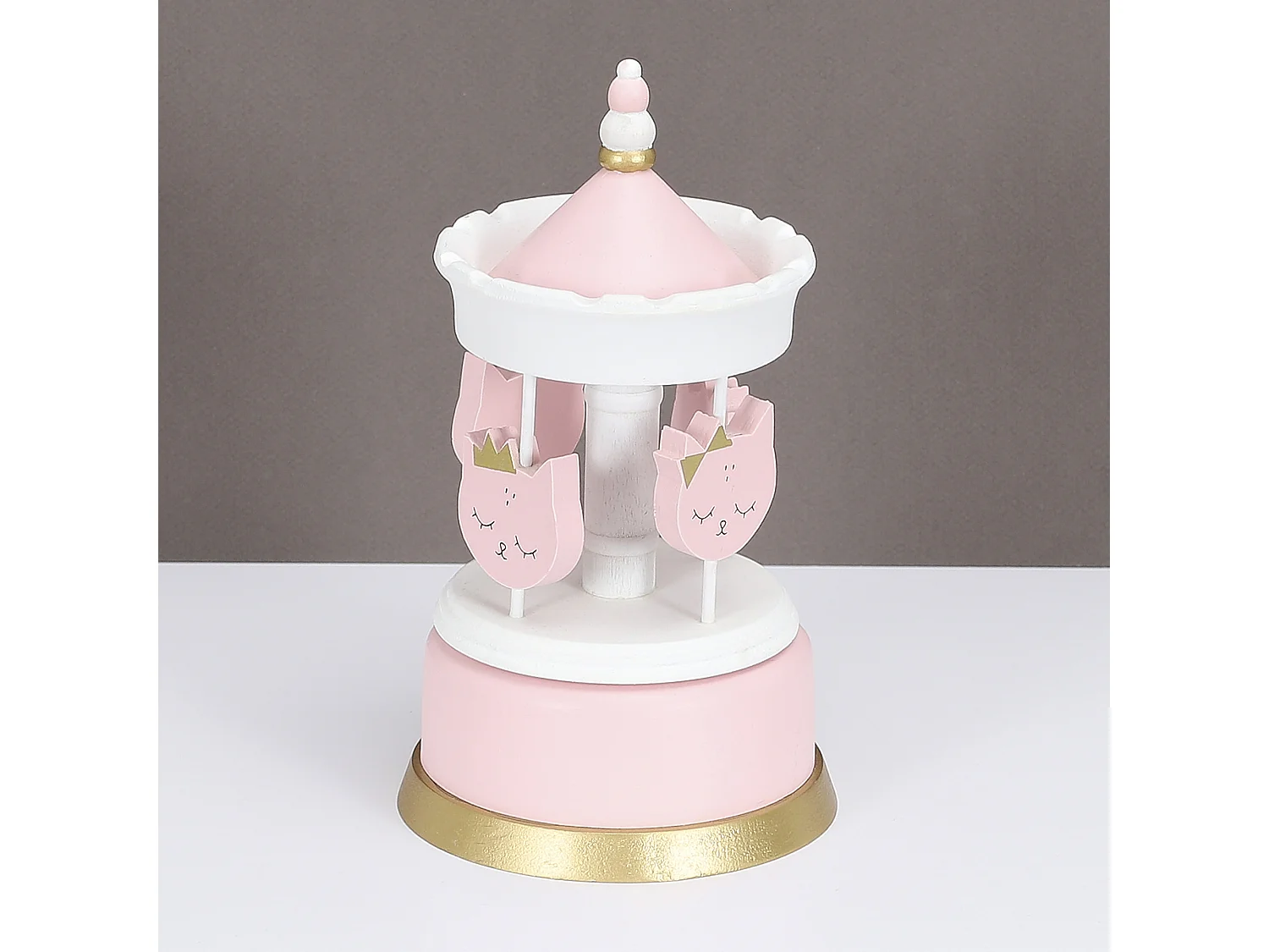 Carroussel musical en bois pour enfant