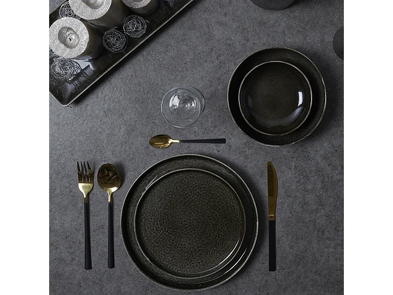 16-teilige Edelstahl-Menagerie mit schwarzem Griff Table chic