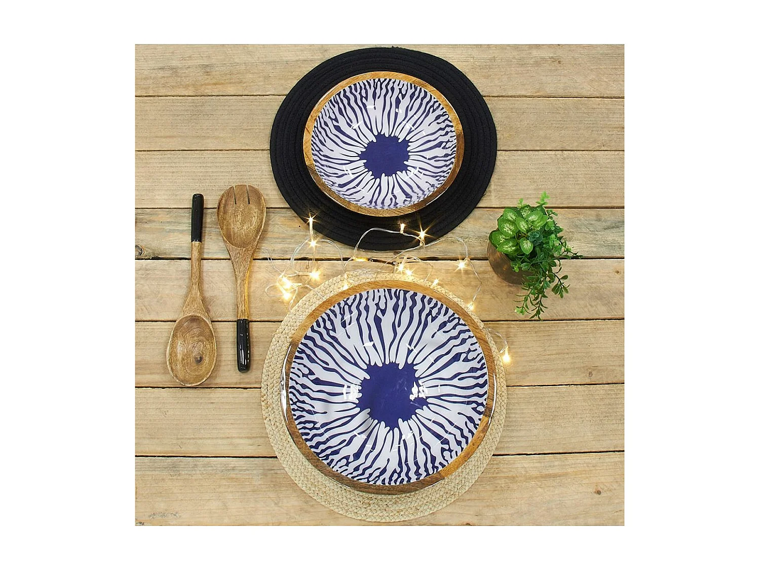 Korb aus Mangoholz und Harz