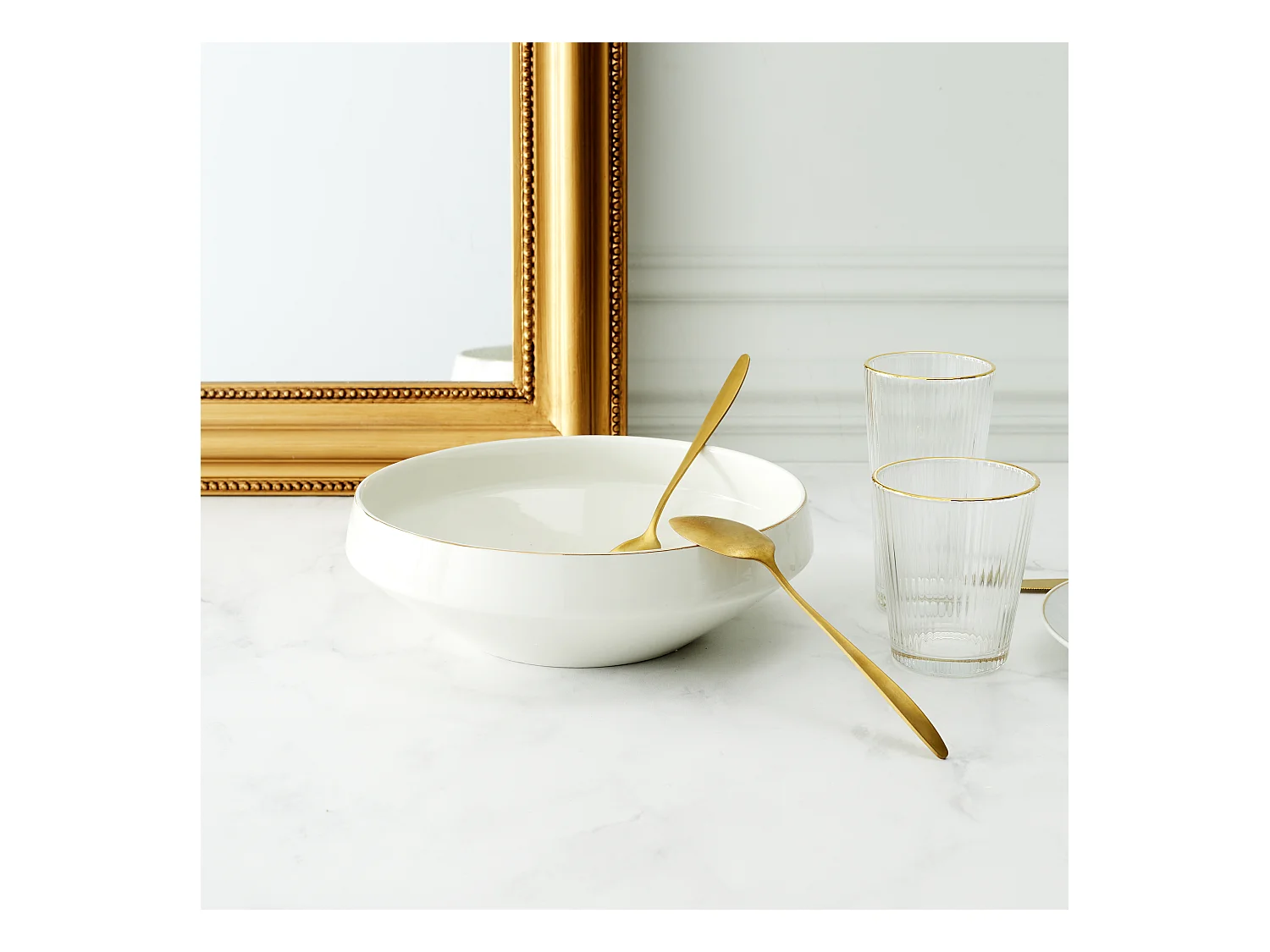 Saladier En Porcelaine Lisere Dore D25cm Blanc, Or