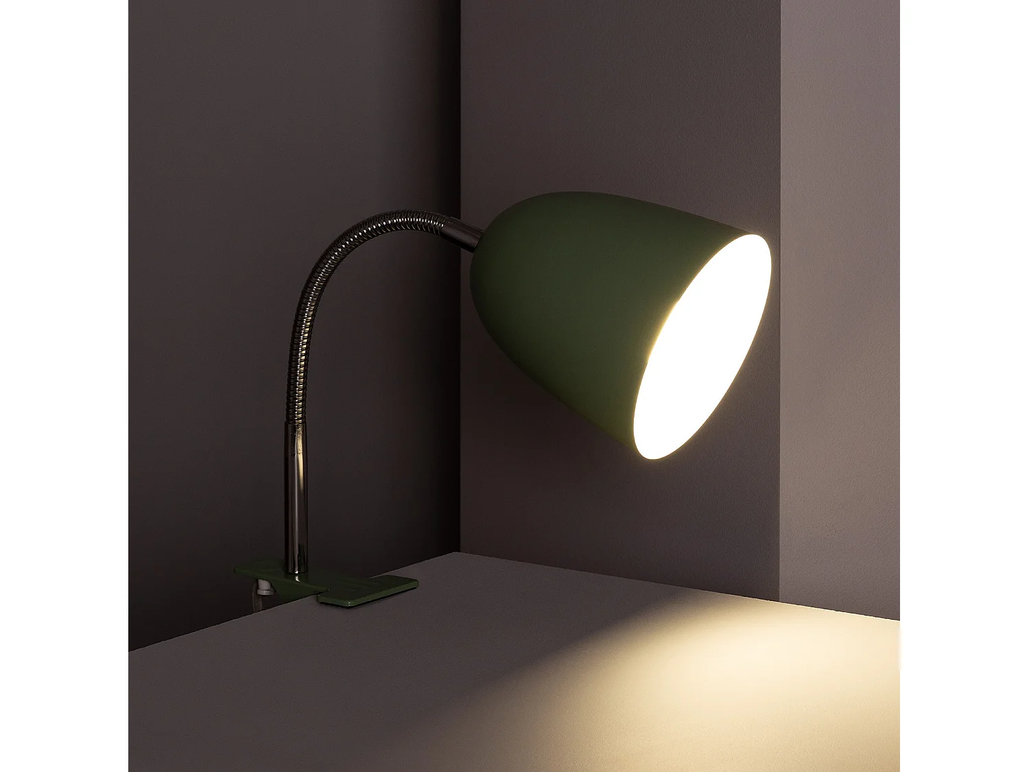 Flexo da Tavolo In Metallo con Pinza Ripley Verde Celadon