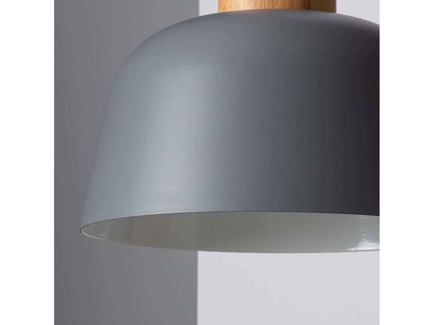 Lámpara Colgante Metal y Madera Wawak Gris