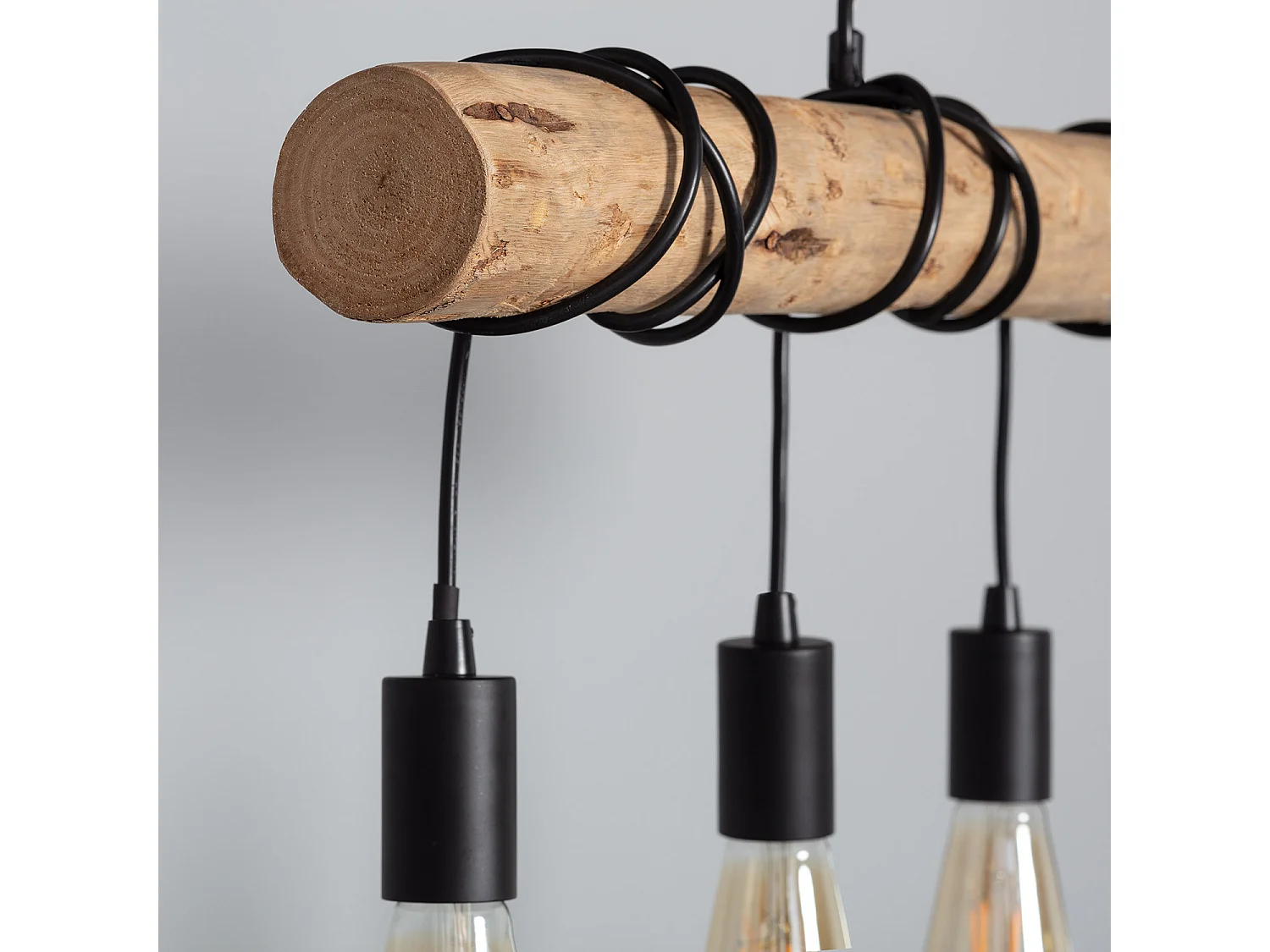 Lampada a Sospensione in Metallo e Legno Yagis Nero