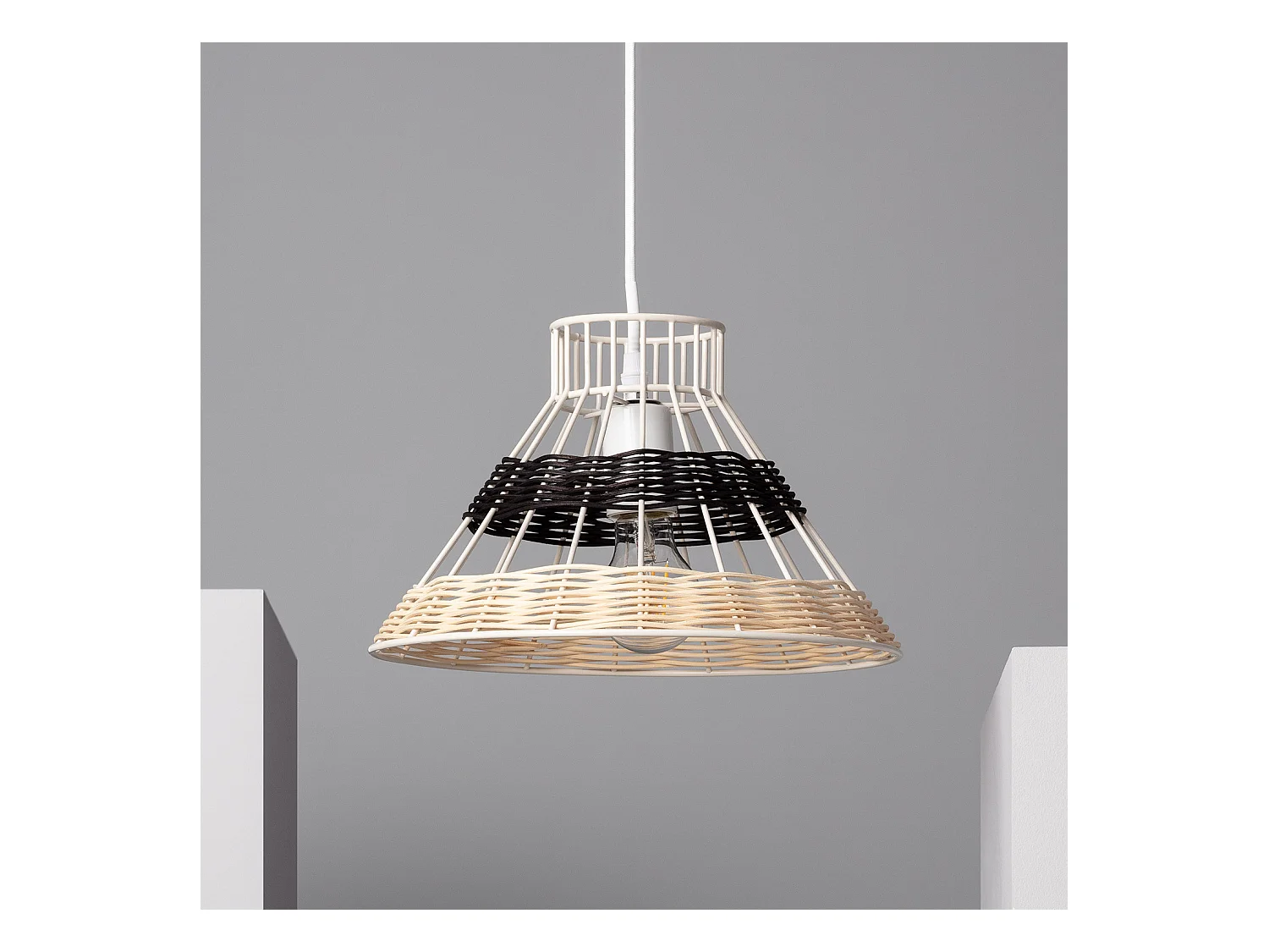 Lampada a Sospensione in Rattan Wasari Nero