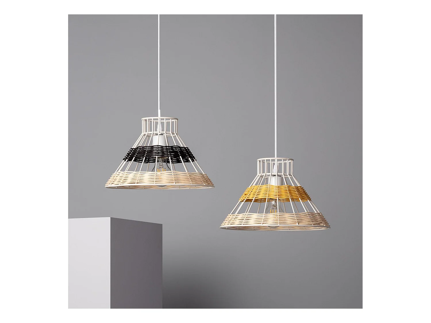Suspension Rotin Wasari Noir
