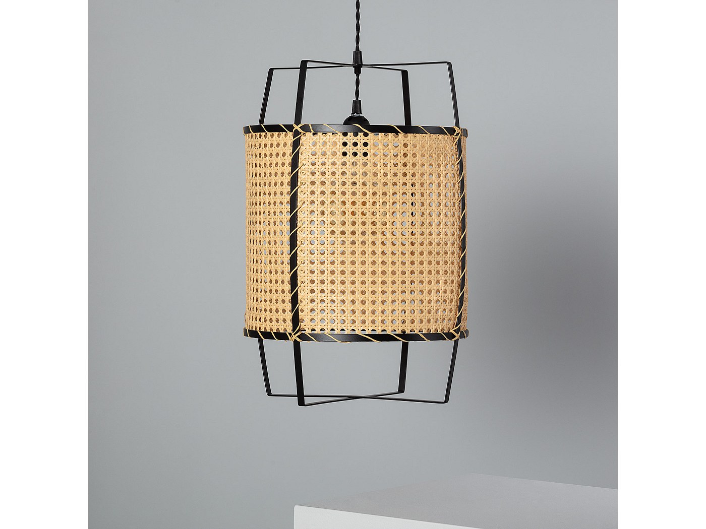 Lámpara Colgante Ratán Baco ILUZZIA Natural