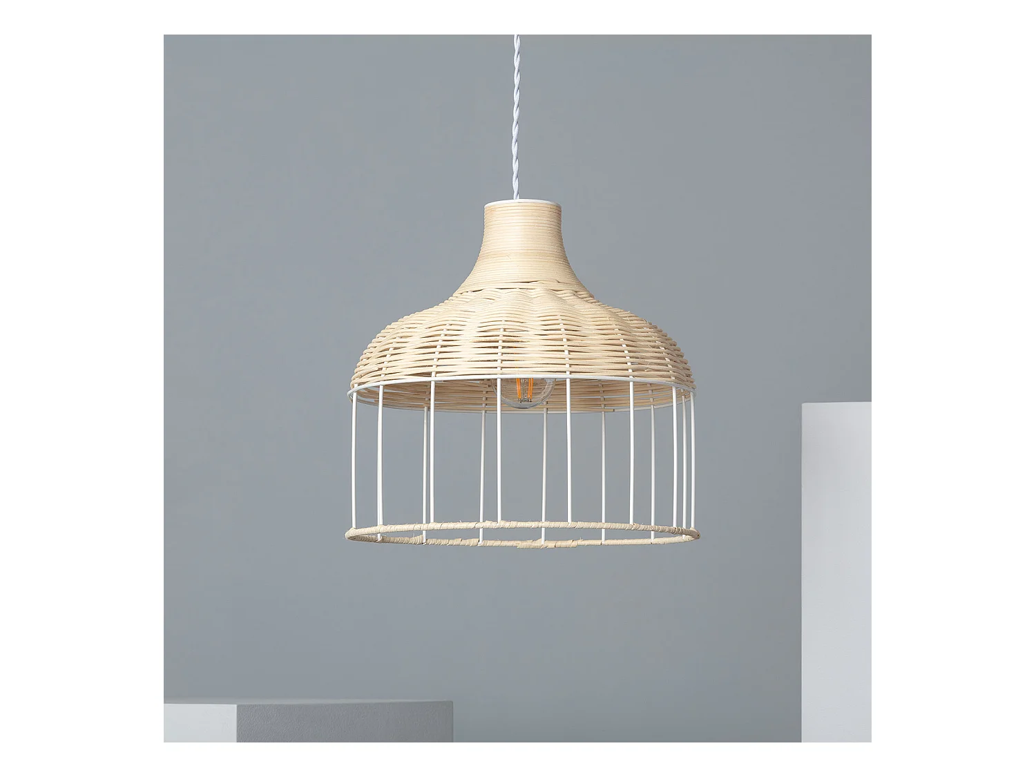 Lámpara Colgante Ratán y Metal Sliema Blanco