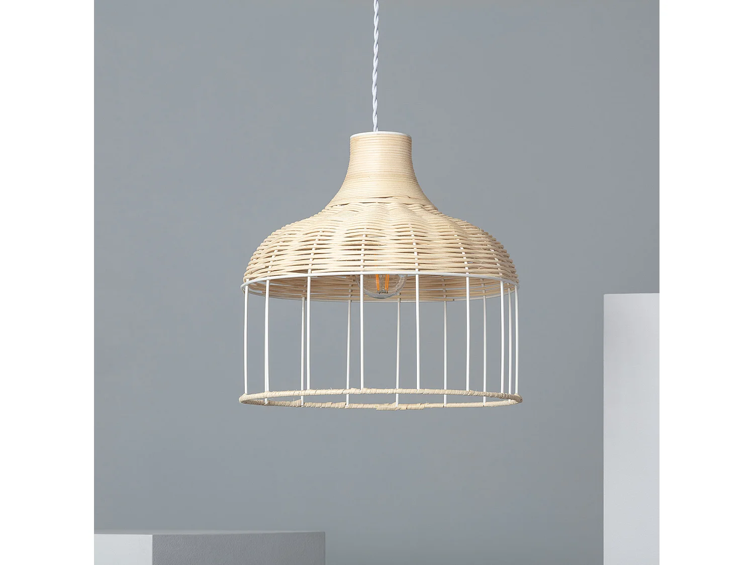 Suspension Rotin et Métal Sliema  Blanc